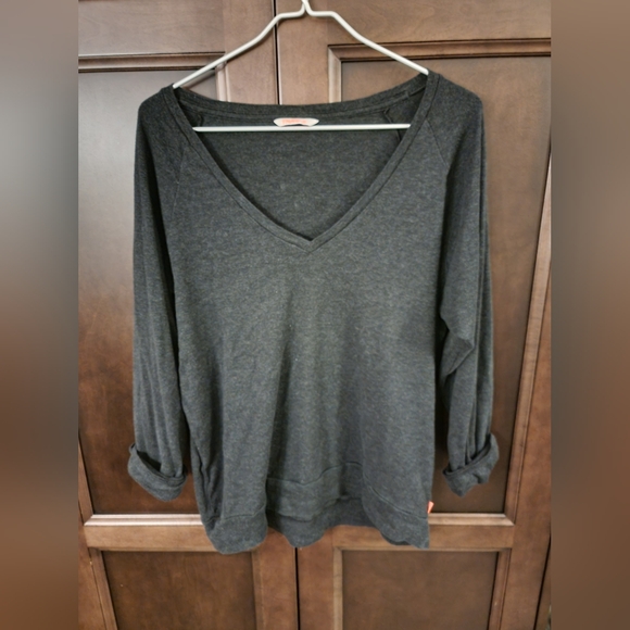 ARITZIA/TNA, POMONA SWEATER, Dark Heather Grey, Medium. - Picture 2 of 7